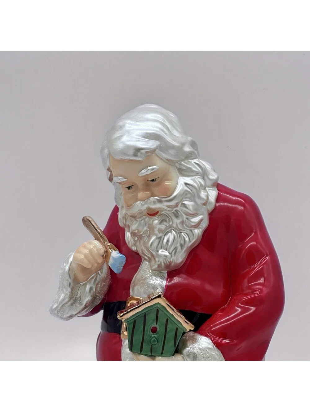 N/A porcelain figurine